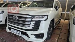 تۆیۆتا لاند کروزەر